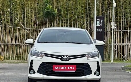 Toyota Vios III, 2022 год, 1 200 000 рублей, 2 фотография