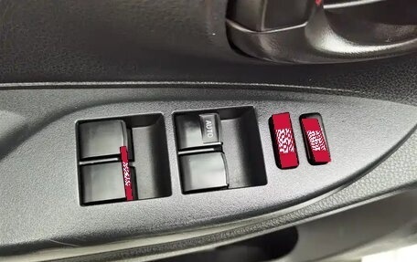 Toyota Vios III, 2022 год, 1 230 000 рублей, 9 фотография