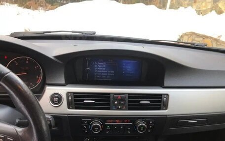 BMW 3 серия, 2010 год, 2 000 000 рублей, 11 фотография