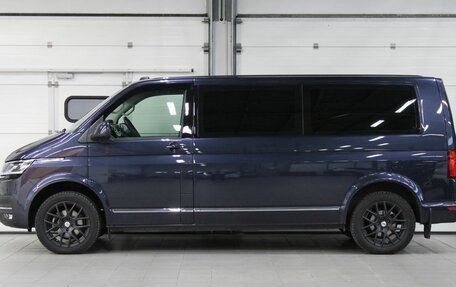 Volkswagen Caravelle T6 рестайлинг, 2021 год, 6 600 000 рублей, 6 фотография