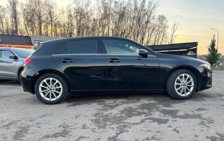 Mercedes-Benz A-Класс, 2018 год, 3 000 000 рублей, 11 фотография