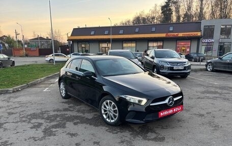 Mercedes-Benz A-Класс, 2018 год, 3 000 000 рублей, 14 фотография