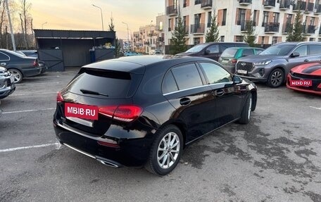 Mercedes-Benz A-Класс, 2018 год, 3 000 000 рублей, 10 фотография