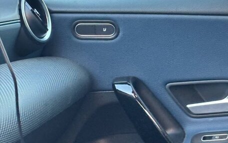 Mercedes-Benz A-Класс, 2018 год, 3 000 000 рублей, 27 фотография