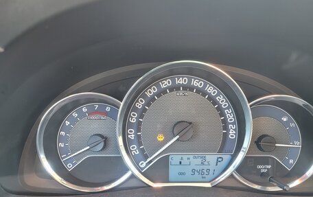 Toyota Corolla, 2013 год, 1 350 000 рублей, 5 фотография