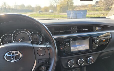 Toyota Corolla, 2013 год, 1 350 000 рублей, 6 фотография