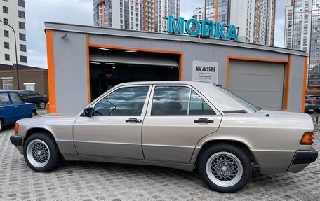 Mercedes-Benz 190 (W201), 1992 год, 950 000 рублей, 4 фотография