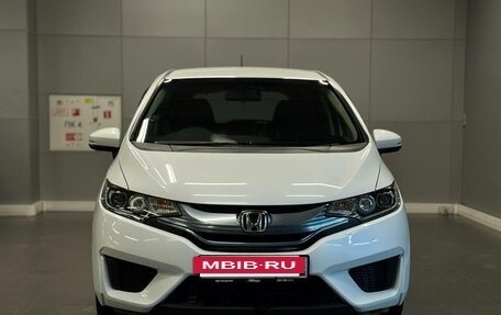 Honda Fit III, 2015 год, 899 000 рублей, 2 фотография