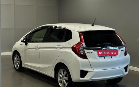 Honda Fit III, 2015 год, 899 000 рублей, 6 фотография