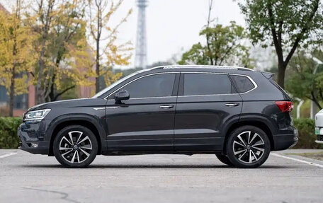 Volkswagen Tharu, 2022 год, 1 980 999 рублей, 4 фотография