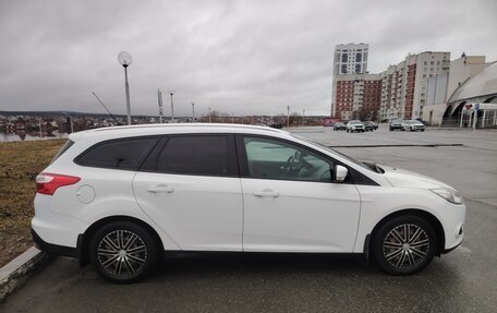 Ford Focus III, 2014 год, 890 000 рублей, 3 фотография