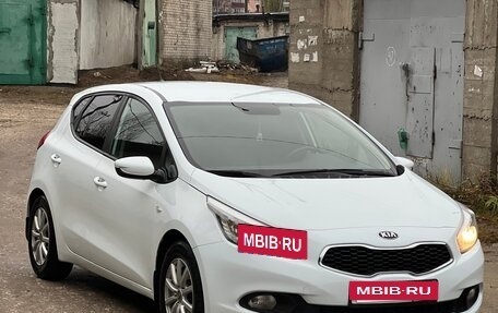 KIA cee'd III, 2015 год, 1 130 000 рублей, 2 фотография