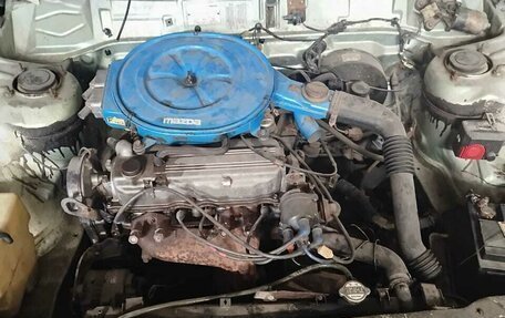 Mazda 626, 1986 год, 160 000 рублей, 6 фотография