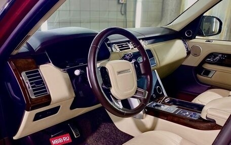 Land Rover Range Rover IV рестайлинг, 2021 год, 10 400 000 рублей, 7 фотография