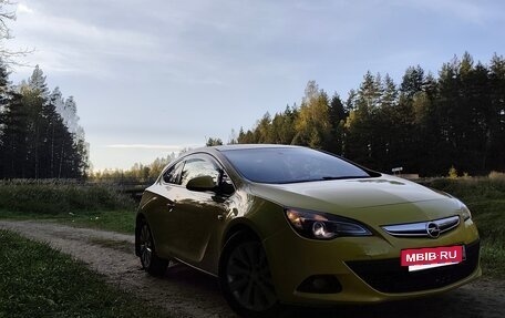 Opel Astra J, 2012 год, 800 000 рублей, 3 фотография