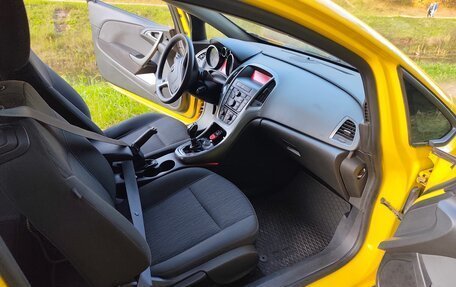 Opel Astra J, 2012 год, 800 000 рублей, 18 фотография