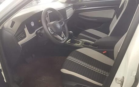 Volkswagen Bora, 2023 год, 1 270 000 рублей, 5 фотография