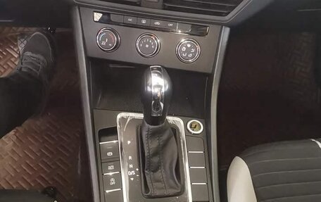 Volkswagen Bora, 2023 год, 1 270 000 рублей, 8 фотография