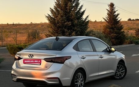 Hyundai Solaris II рестайлинг, 2018 год, 1 390 000 рублей, 7 фотография