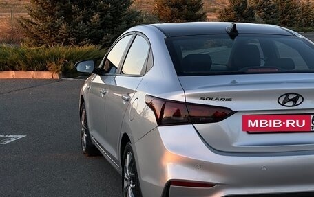 Hyundai Solaris II рестайлинг, 2018 год, 1 390 000 рублей, 10 фотография