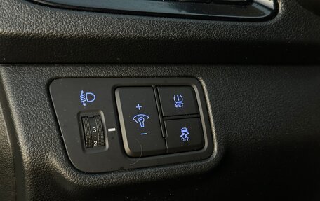 Hyundai Solaris II рестайлинг, 2018 год, 1 390 000 рублей, 24 фотография