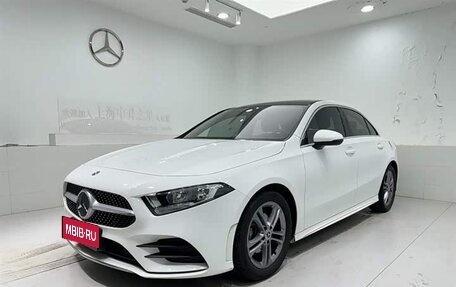 Mercedes-Benz A-Класс, 2022 год, 2 024 001 рублей, 1 фотография