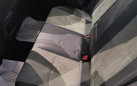 Toyota RAV4, 2025 год, 4 599 000 рублей, 9 фотография