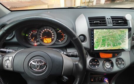 Toyota RAV4, 2006 год, 1 080 000 рублей, 17 фотография