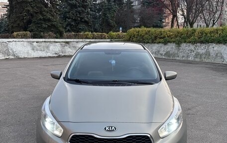 KIA cee'd III, 2012 год, 1 100 000 рублей, 2 фотография