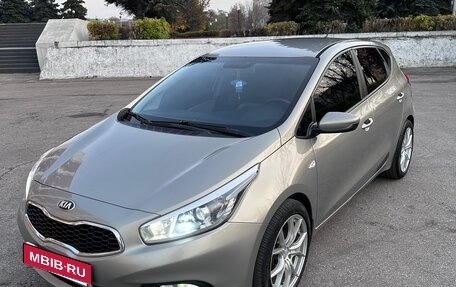 KIA cee'd III, 2012 год, 1 100 000 рублей, 3 фотография