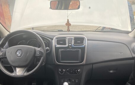 Renault Sandero II рестайлинг, 2014 год, 750 000 рублей, 14 фотография