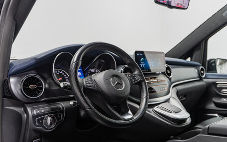 Mercedes-Benz EQV, 2022 год, 6 990 000 рублей, 13 фотография