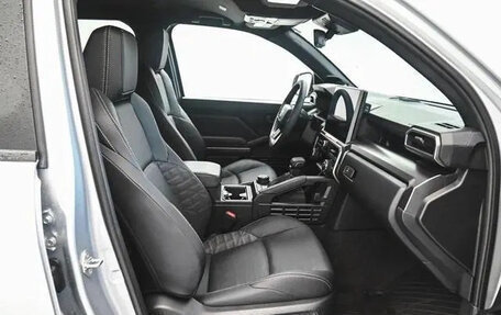 Toyota 4Runner, 2025 год, 8 800 000 рублей, 8 фотография