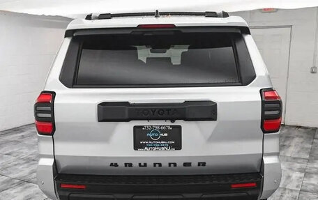 Toyota 4Runner, 2025 год, 8 800 000 рублей, 6 фотография