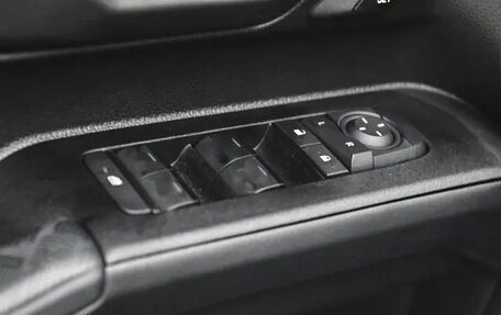 Toyota 4Runner, 2025 год, 8 800 000 рублей, 12 фотография