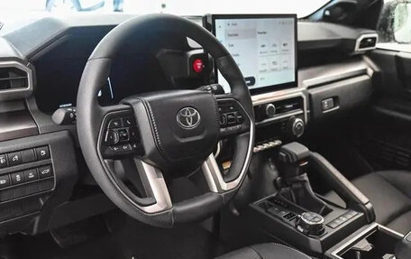 Toyota 4Runner, 2025 год, 8 800 000 рублей, 22 фотография