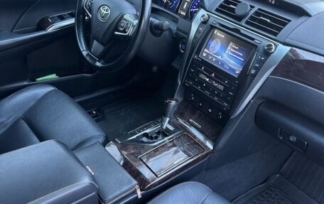 Toyota Camry, 2015 год, 2 000 000 рублей, 11 фотография