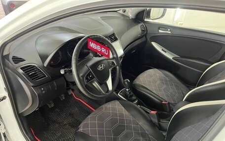 Hyundai Solaris II рестайлинг, 2015 год, 1 157 000 рублей, 12 фотография