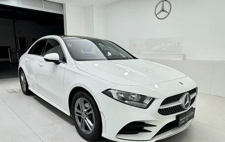 Mercedes-Benz A-Класс, 2022 год, 2 024 001 рублей, 2 фотография