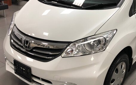 Honda Freed I, 2013 год, 1 150 000 рублей, 24 фотография