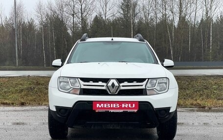 Renault Duster I рестайлинг, 2015 год, 977 000 рублей, 2 фотография