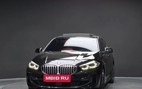 BMW 1 серия, 2021 год, 2 079 000 рублей, 3 фотография