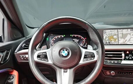 BMW 1 серия, 2021 год, 2 079 000 рублей, 14 фотография