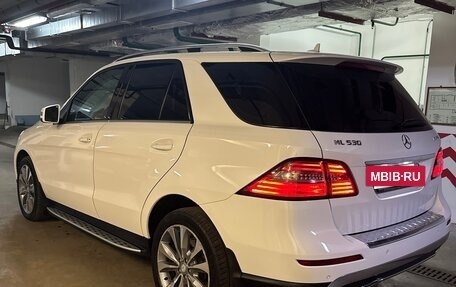 Mercedes-Benz M-Класс, 2015 год, 3 000 000 рублей, 5 фотография