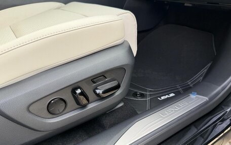 Lexus RX IV рестайлинг, 2025 год, 11 500 000 рублей, 30 фотография