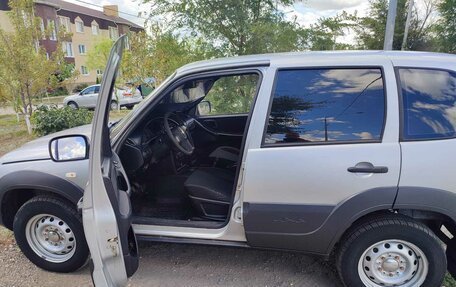 Chevrolet Niva I рестайлинг, 2014 год, 590 000 рублей, 5 фотография