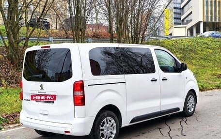 Peugeot Traveller I, 2018 год, 2 450 000 рублей, 10 фотография