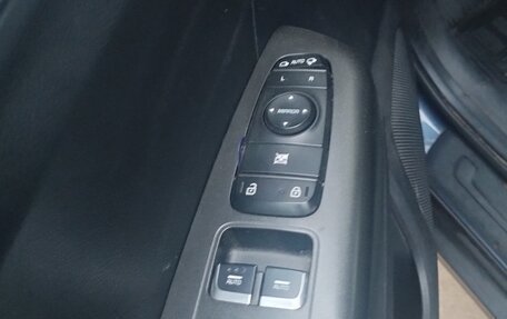 KIA Sportage IV рестайлинг, 2019 год, 2 000 000 рублей, 9 фотография