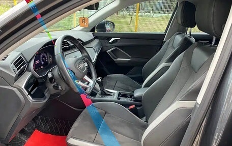 Audi Q3, 2021 год, 2 400 000 рублей, 12 фотография