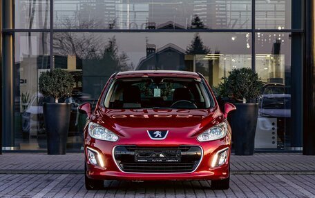 Peugeot 308 II, 2011 год, 625 000 рублей, 2 фотография